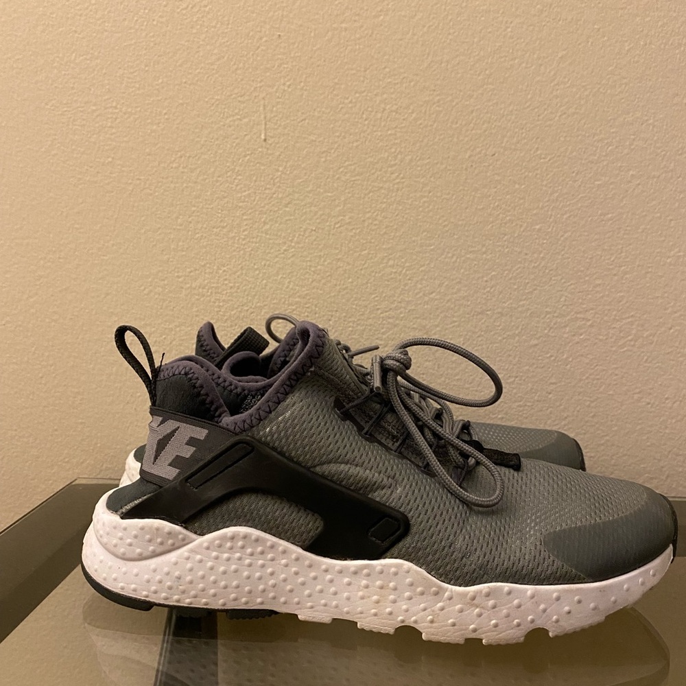 Nike Huarache - Grey